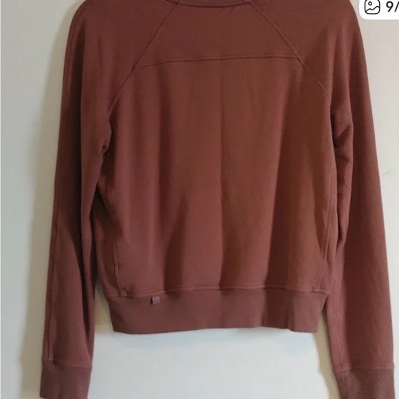 Lululemon|Warm Down Crew
Ancient Copper sweater - Picture 2 of 4
